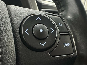 Внедорожник Toyota RAV4 2018 года, 2644990 рублей, Красноярск
