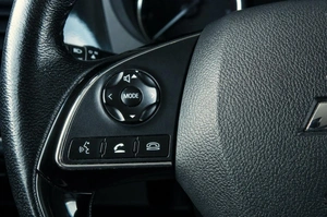 Внедорожник Mitsubishi Outlander 2017 года, 2239000 рублей, Челябинск
