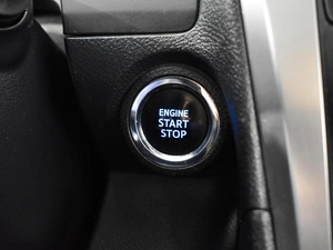 Седан Toyota Camry 2015 года, 1927100 рублей, Казань