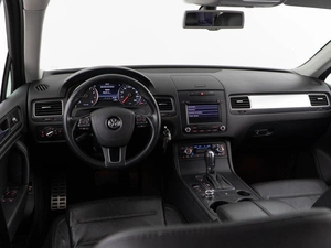 Внедорожник Volkswagen Touareg 2012 года, 1969050 рублей, Москва