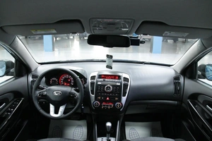 Хетчбэк Kia Ceed 2011 года, 878000 рублей, Солонцы