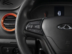 Внедорожник Chery Tiggo 2 2017 года, 900000 рублей, Омск