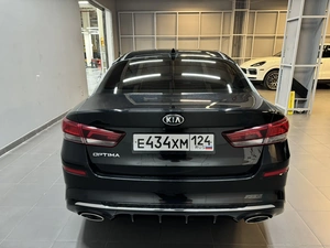 Седан Kia Optima 2018 года, 1697000 рублей, Красноярск