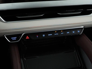 Внедорожник Geely Monjaro 2023 года, 3418444 рублей, Москва