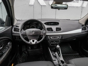 Хетчбэк Renault Megane 2012 года, 670000 рублей, Краснодар