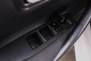 Седан Toyota Corolla 2019 года, 1789000 рублей, Пермь