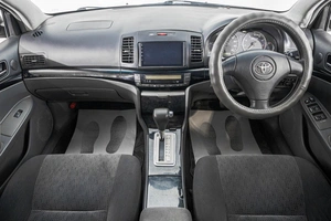 Седан Toyota Allion 2003 года, 699000 рублей, Барнаул