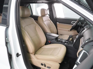 Внедорожник Ford Explorer 2017 года, 2699000 рублей, Воронеж