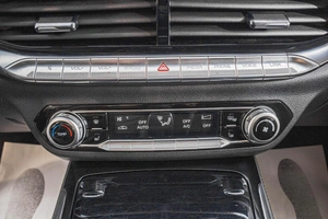 Внедорожник FAW Bestune T77 2023 года, 2299000 рублей, Барнаул