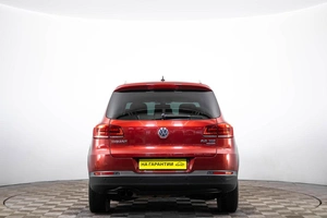 Внедорожник Volkswagen Tiguan 2014 года, 1659000 рублей, Пермь