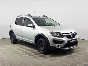 Хетчбэк Renault Sandero 2017 года, 914100 рублей, Казань