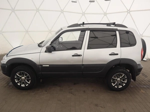 Внедорожник Chevrolet Niva 2013 года, 610000 рублей, Орёл