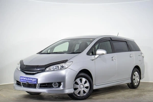 Минивэн Toyota Wish 2013 года, 1639000 рублей, Оренбург