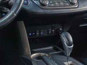 Внедорожник Toyota RAV4 2012 года, 1999000 рублей, Сургут