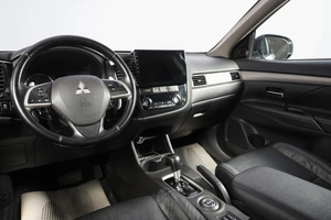 Внедорожник Mitsubishi Outlander 2014 года, 1899000 рублей, Новосибирск