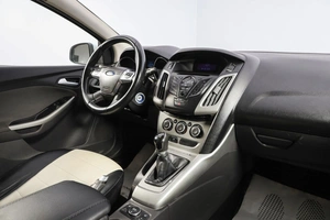 Хетчбэк Ford Focus 2011 года, 759000 рублей, Новосибирск