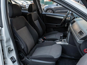 Универсал Opel Astra 2013 года, 830000 рублей, Краснодар
