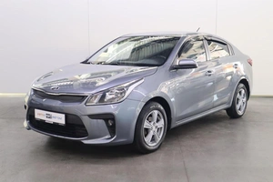 Седан Kia Rio 2017 года, 1310000 рублей, Брянск