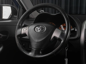 Седан Toyota Corolla 2008 года, 729000 рублей, Тюмень