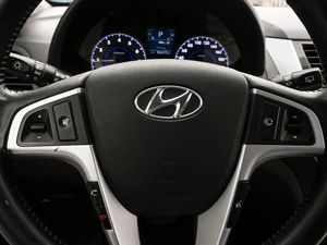 Хетчбэк Hyundai Solaris 2012 года, 999300 рублей, Волгоград