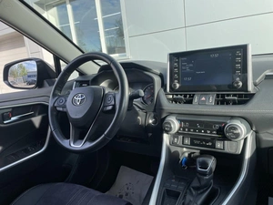 Внедорожник Toyota RAV4 2021 года, 3050000 рублей, Ярославль