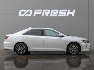 Седан Toyota Camry 2017 года, 1840000 рублей, Краснодар