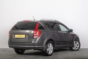 Универсал Kia Ceed 2011 года, 929000 рублей, Томск