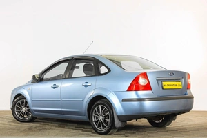 Седан Ford Focus 2005 года, 399000 рублей, Тюмень