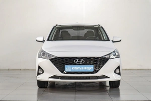 Седан Hyundai Solaris 2022 года, 1829000 рублей, Челябинск