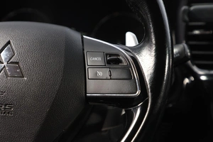 Внедорожник Mitsubishi Outlander 2015 года, 1969000 рублей, Новосибирск