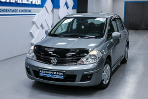 Хетчбэк Nissan Tiida 2011 года, 868000 рублей, Солонцы