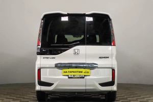 Минивэн Honda Stepwgn Spada 2015 года, 2249000 рублей, Пермь
