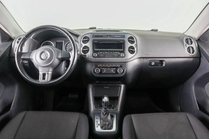 Внедорожник Volkswagen Tiguan 2013 года, 1189000 рублей, Пермь