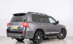 Внедорожник Toyota Land Cruiser 2014 года, 4399000 рублей, Красноярск