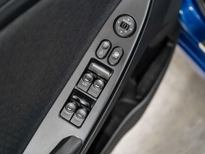 Хетчбэк Hyundai Solaris 2012 года, 860000 рублей, Красноярск