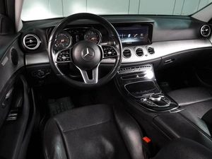 Седан Mercedes-benz E-класс 2018 года, 2377000 рублей, Воронеж