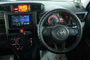 Минивэн Toyota Roomy 2021 года, 1289000 рублей, Омск