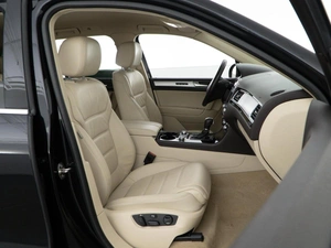 Внедорожник Volkswagen Touareg 2015 года, 3490444 рублей, Москва