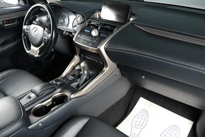Внедорожник Lexus NX 2017 года, 3449000 рублей, Тюмень