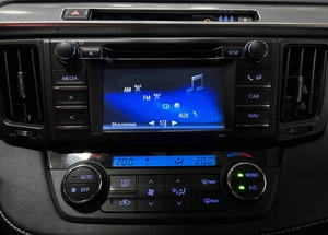 Внедорожник Toyota RAV4 2016 года, 2457000 рублей, Красноярск