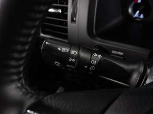 Внедорожник Toyota Land Cruiser 2016 года, 6500000 рублей, Тюмень