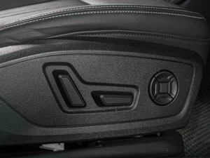 Седан Audi A6 2022 года, 5940000 рублей, Воронеж