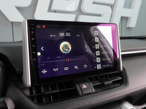 Внедорожник Toyota RAV4 2019 года, 2499000 рублей, Воронеж
