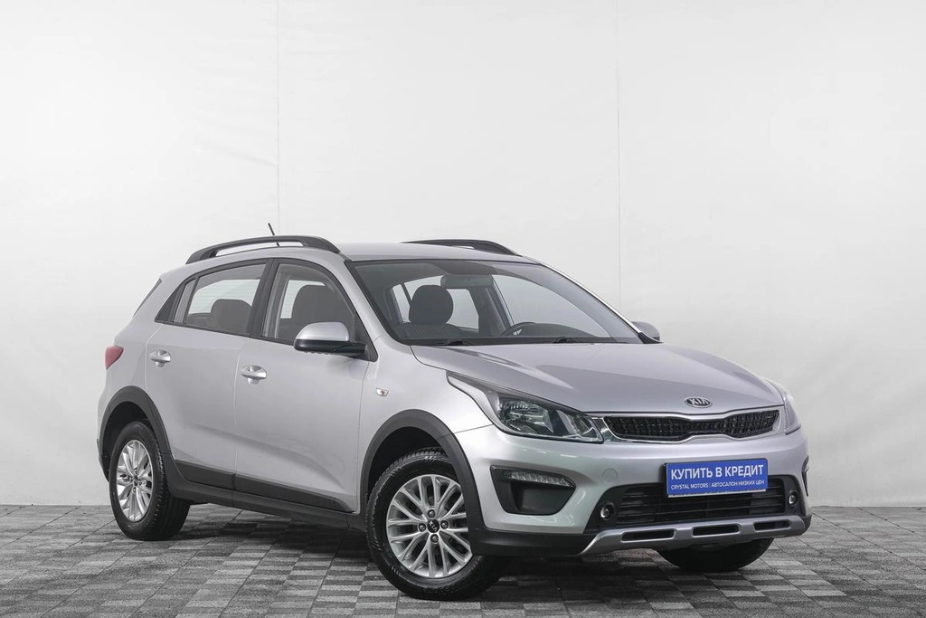 Хетчбэк Kia Rio X-Line 2019 года, 1449000 рублей, Кемерово