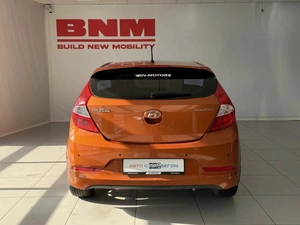 Хэтчбек Hyundai Solaris 2015 года, 1070000 рублей, Смоленск