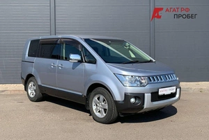 Минивэн Mitsubishi Delica D5 2017 года, 1980000 рублей, Солонцы