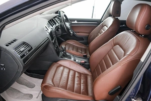 Универсал Volkswagen Golf 2013 года, 1249000 рублей, Красноярск