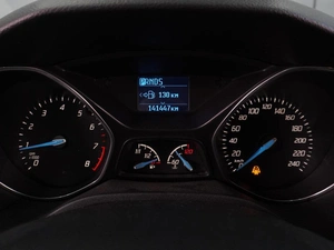 Седан Ford Focus 2013 года, 989000 рублей, Воронеж