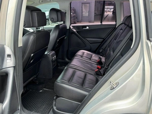 Внедорожник Volkswagen Tiguan 2011 года, 979000 рублей, Кропоткин