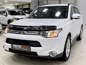 Внедорожник Mitsubishi Outlander 2012 года, 1567000 рублей, Солонцы